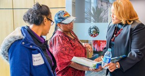 Gwen Thomas teaching parents at her scholarship bootcamps