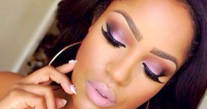 African American woman's eyebrows