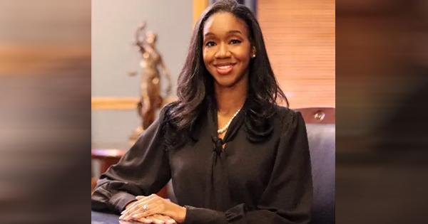 This Lawyer Is On A Mission To Become The First Black Female Chess