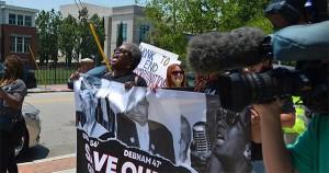 Shaw University alumni