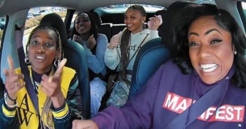 Beyonce’s Backup Singer Who is Also an Uber Driver Serenades Her Passengers