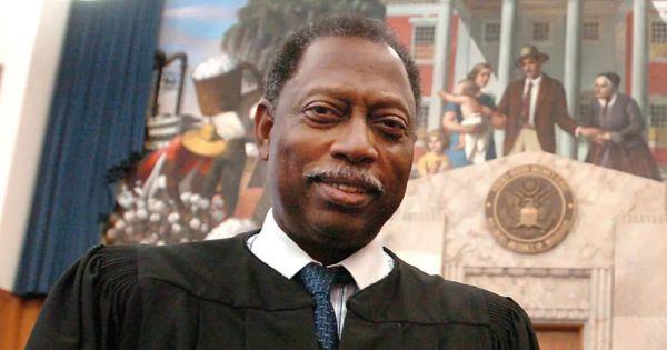 White Residents in Mississippi Upset After Black Judge Blocks Ban on DEI in Public Schools White Residents in Mississippi Upset After Black Judge Blocks Ban on DEI in Public Schools