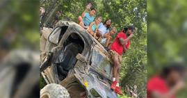 Marcus Ragland, Ashley Brooke Hawkins, and their seven children