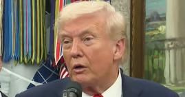 Trump orders pay for troops