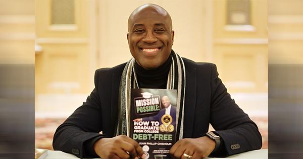 Dr. Juan P. Chisholm