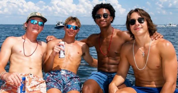 Nolan Wells with Warren Hudson, Jax Pitalo and Morgan Seymour