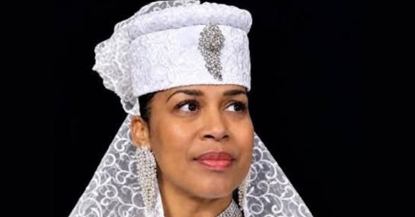 Sister Betsy Jean Farrakhan, Louis Farrakhan's Oldest Daughter, Sadly Dies at 72