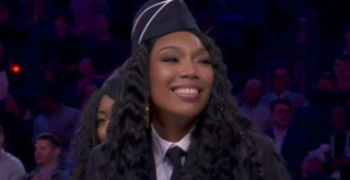 Brandy singing national anthem at the NBA All-Star Game